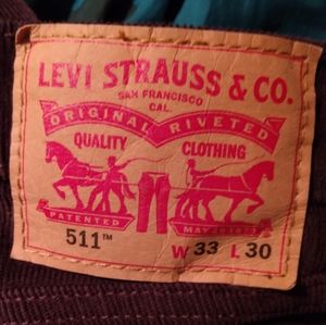 New Pair of Levi's 511 Staight Leg. Si,e 33/30
